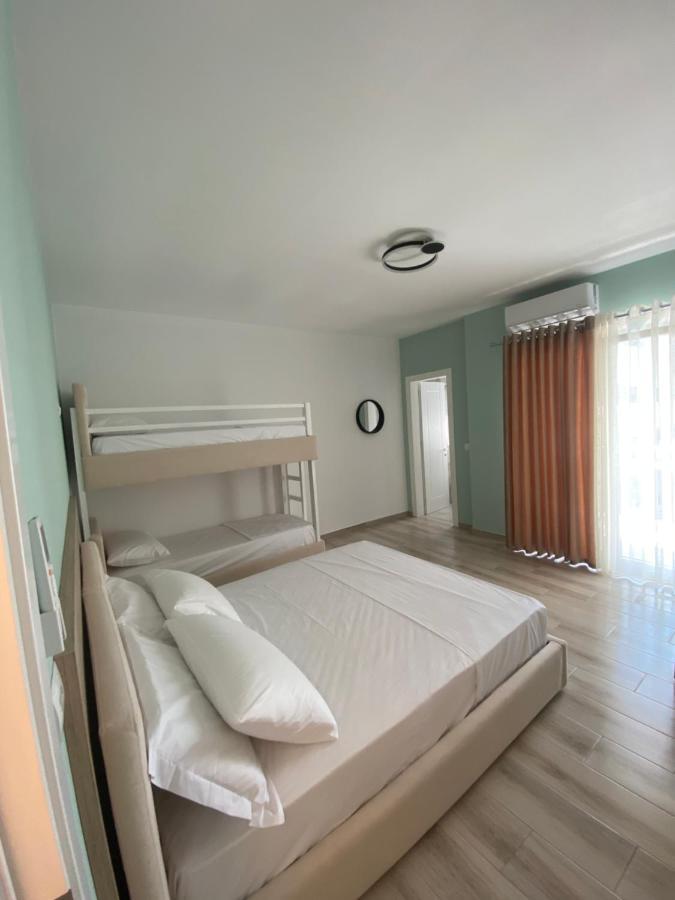 Helena Hotel Шенгін Екстер'єр фото